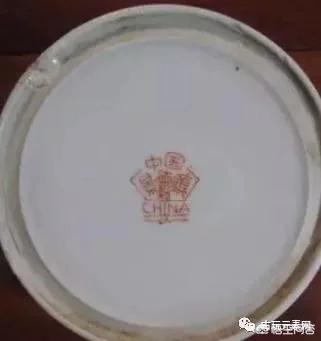 出口瓷，大家帮我掌一下眼，是真品吗？价值如何？