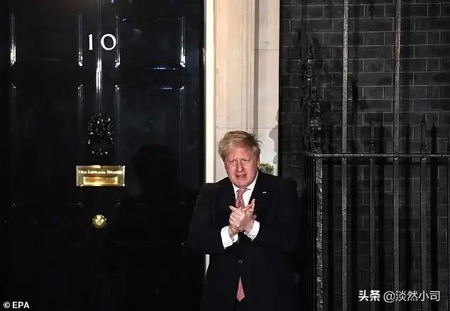 英国首相鲍里斯约翰逊感染新冠病毒，英国政坛将发生哪些变化？会由外交大臣多米尼克拉布接替首相吗？