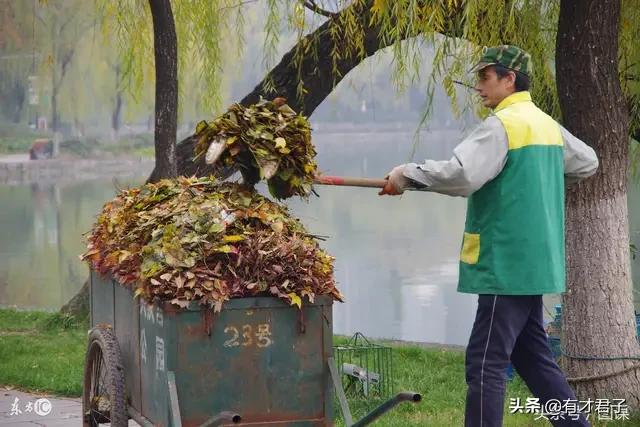 为什么网上很多晒一个月几万、几十万收入的人，可现实中我周围收入万多的就很少？