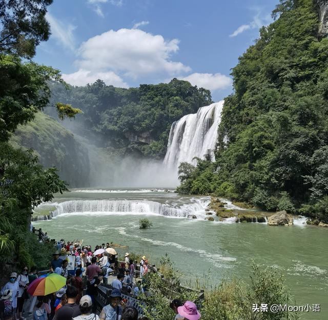 要不要带老人去旅游（老年人几岁不能去旅游）